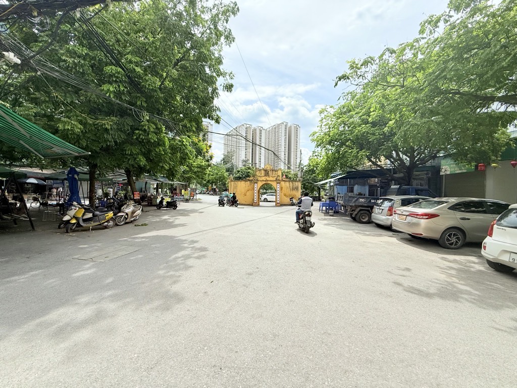 Bán Đất  Linh Đàm